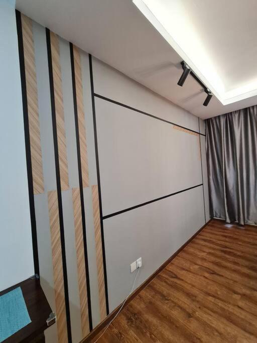 V' Bros Vivacity J2.1 Got Dryer Apartment *